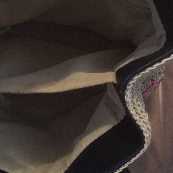 Handbag - Picture 5 of 8